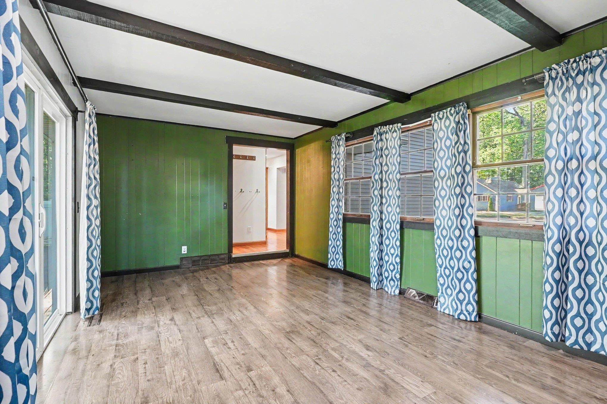 3035 Crestwood Court, Bay City, MI 48706 — Photo 4