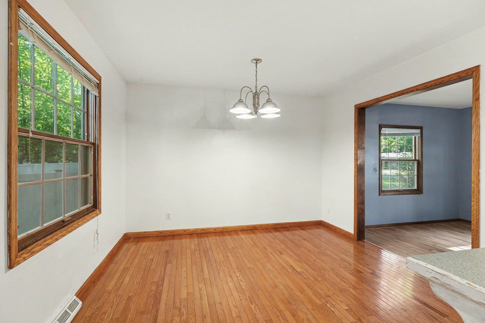 3035 Crestwood Court, Bay City, MI 48706 — Photo 7