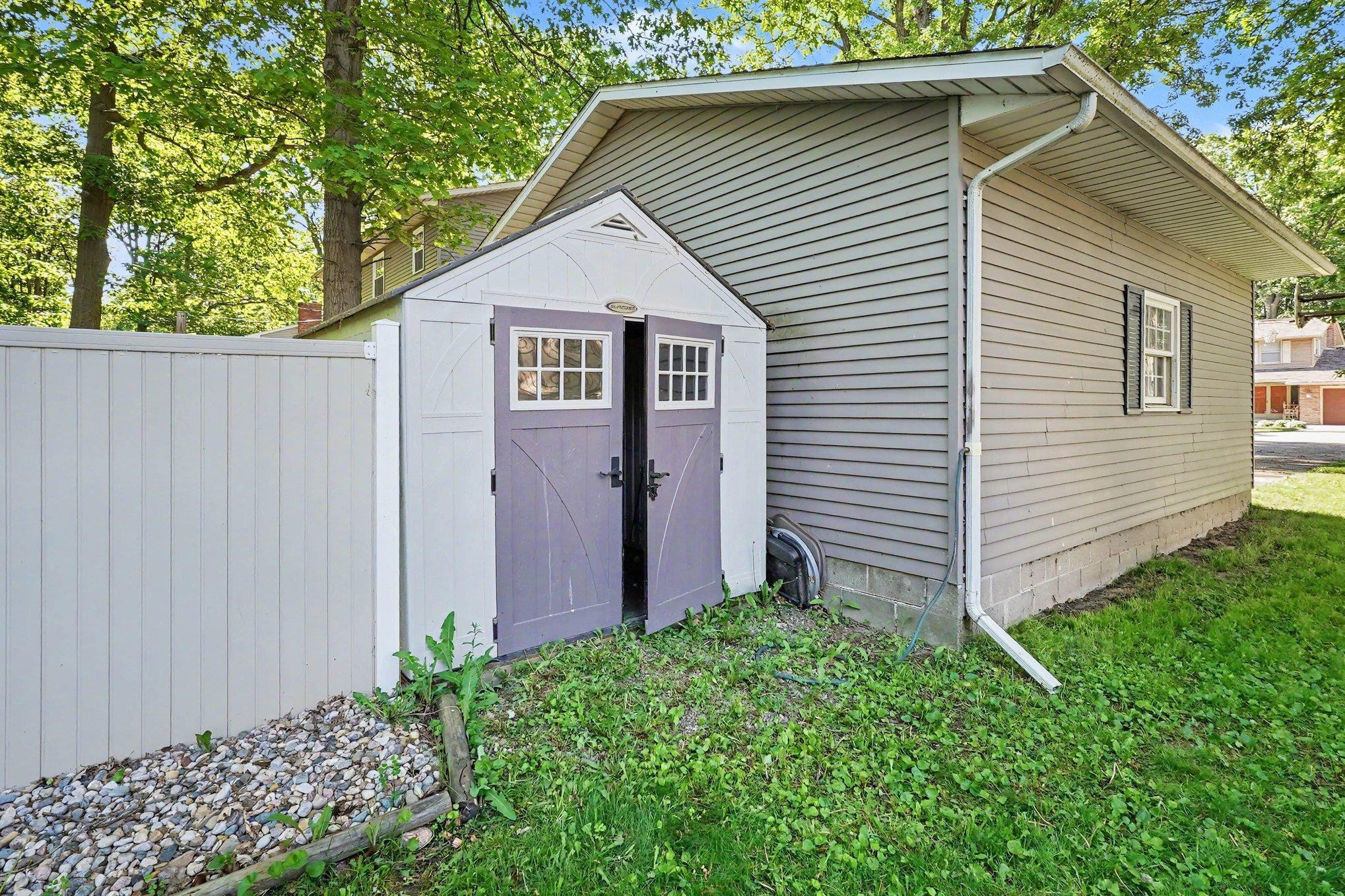 3035 Crestwood Court, Bay City, MI 48706 — Photo 27