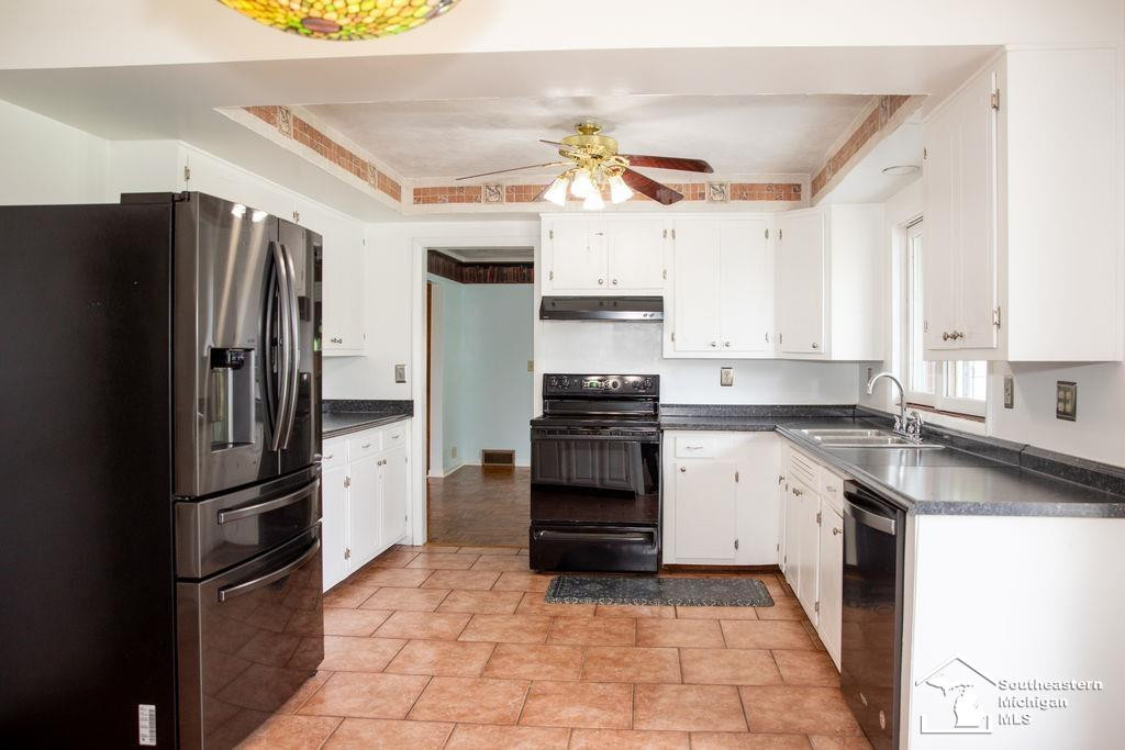 4666 E Dunbar Rd Road, Monroe, MI 48161 — Photo 12