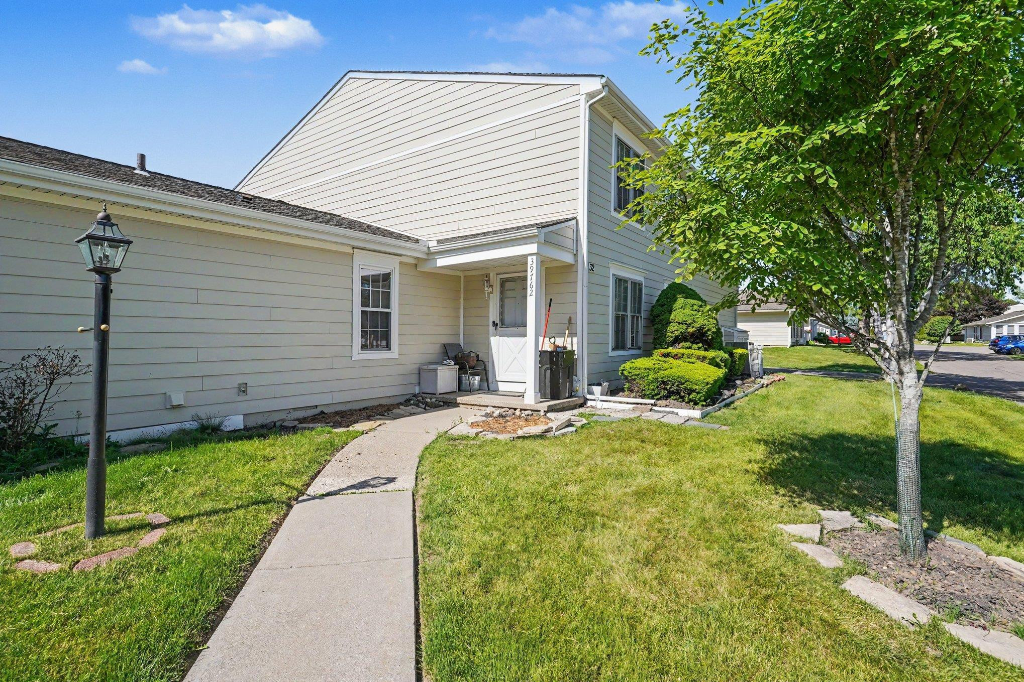 39762 Village Wood Circle, Novi, MI 48375 — front exterior