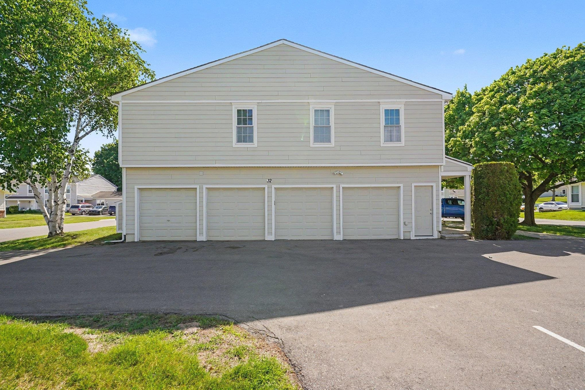 39762 Village Wood Circle, Novi, MI 48375 — Photo 15