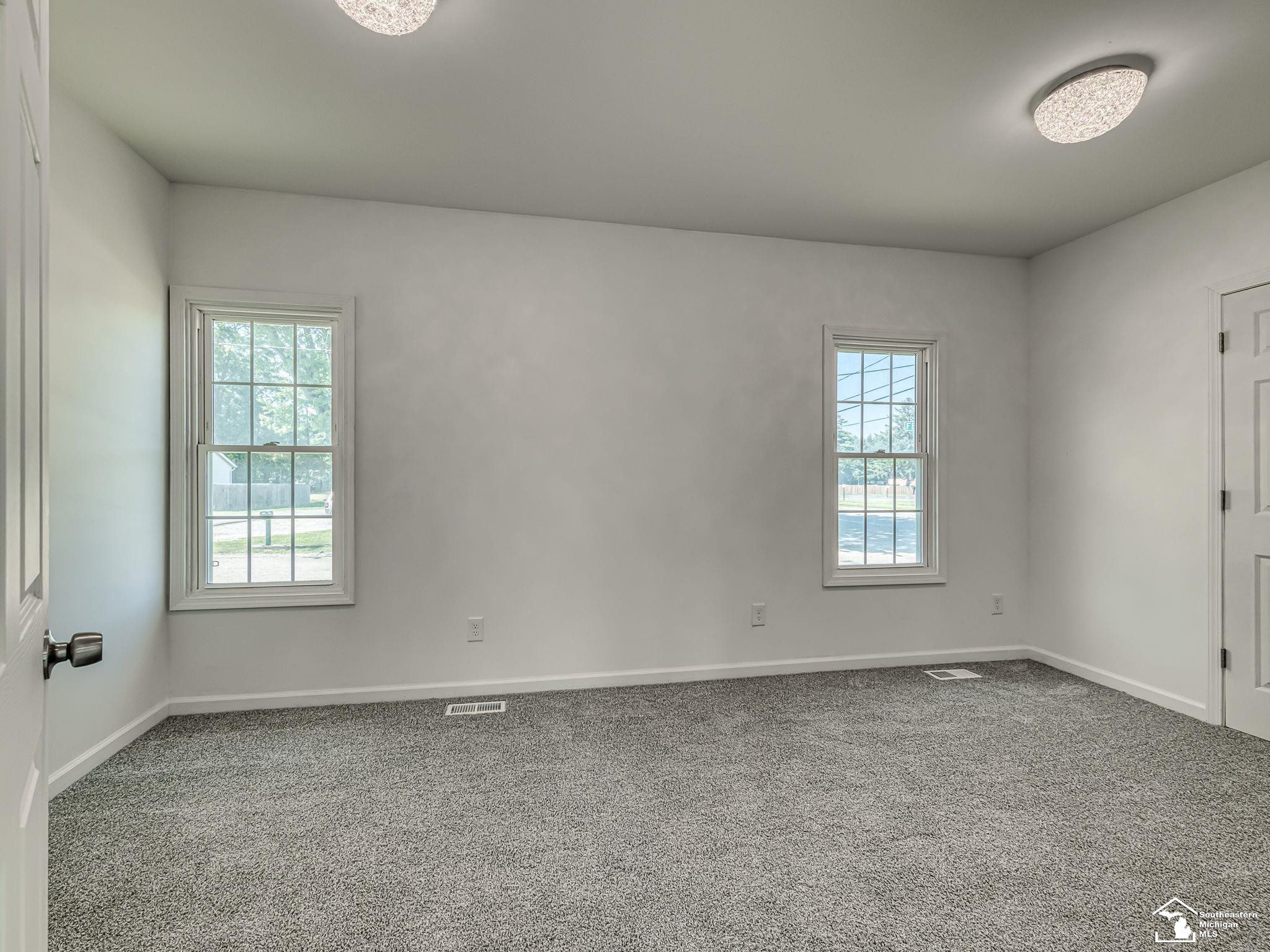 8237 Lewis Avenue, Temperance, MI 48182 — Photo 19