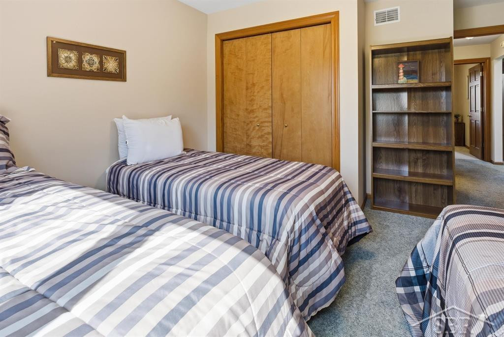 4984 Dunbar Court, Gladwin, MI 48624 — Photo 46