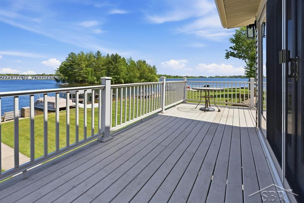 4984 Dunbar Court, Gladwin, MI 48624 — Photo 52