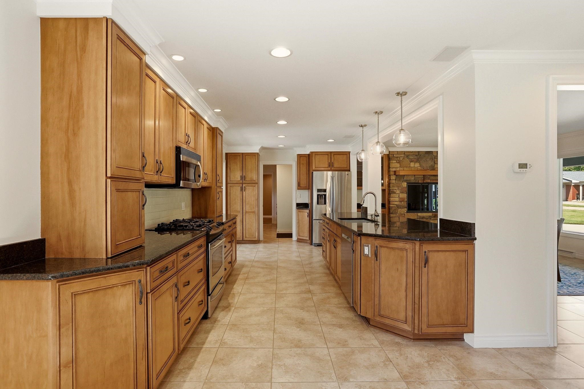 934 Eastgate Court, Frankenmuth, MI 48734 — Photo 19