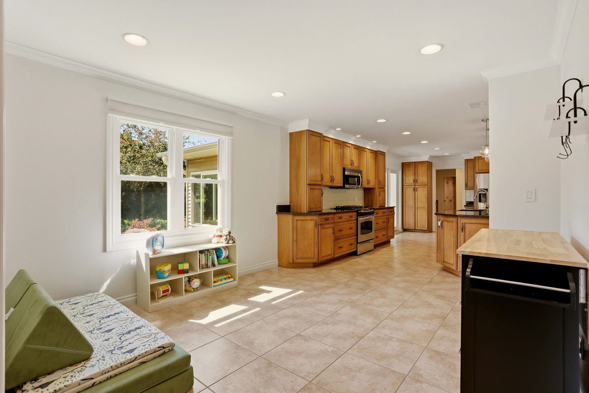 934 Eastgate Court, Frankenmuth, MI 48734 — Photo 23