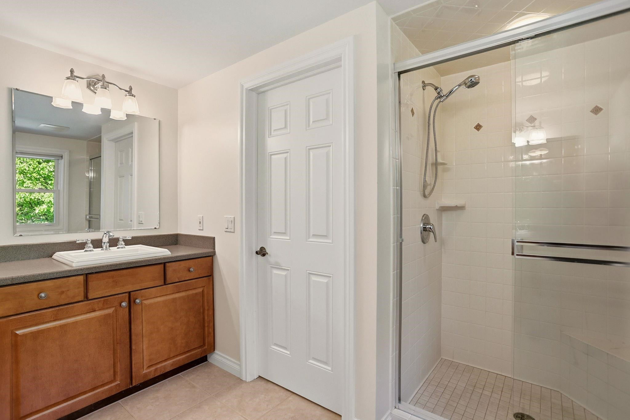 934 Eastgate Court, Frankenmuth, MI 48734 — Photo 29