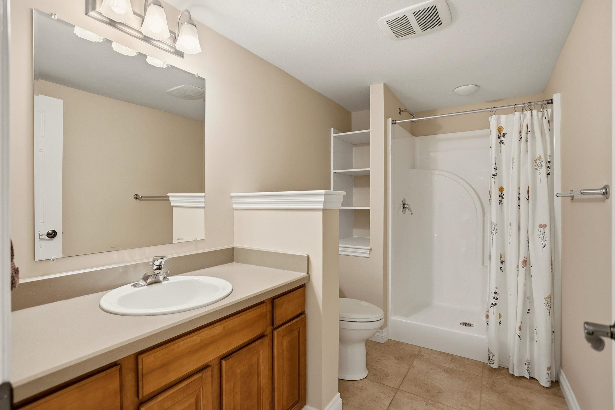934 Eastgate Court, Frankenmuth, MI 48734 — Photo 38