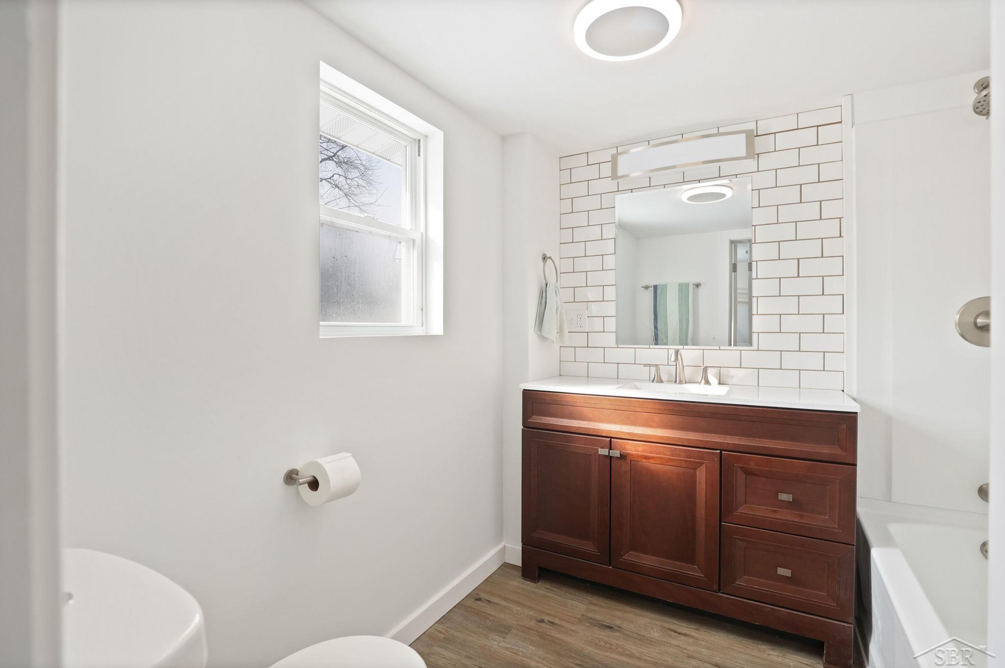 39 Spruce Ridge Drive, Bay City, MI 48706 — Photo 8