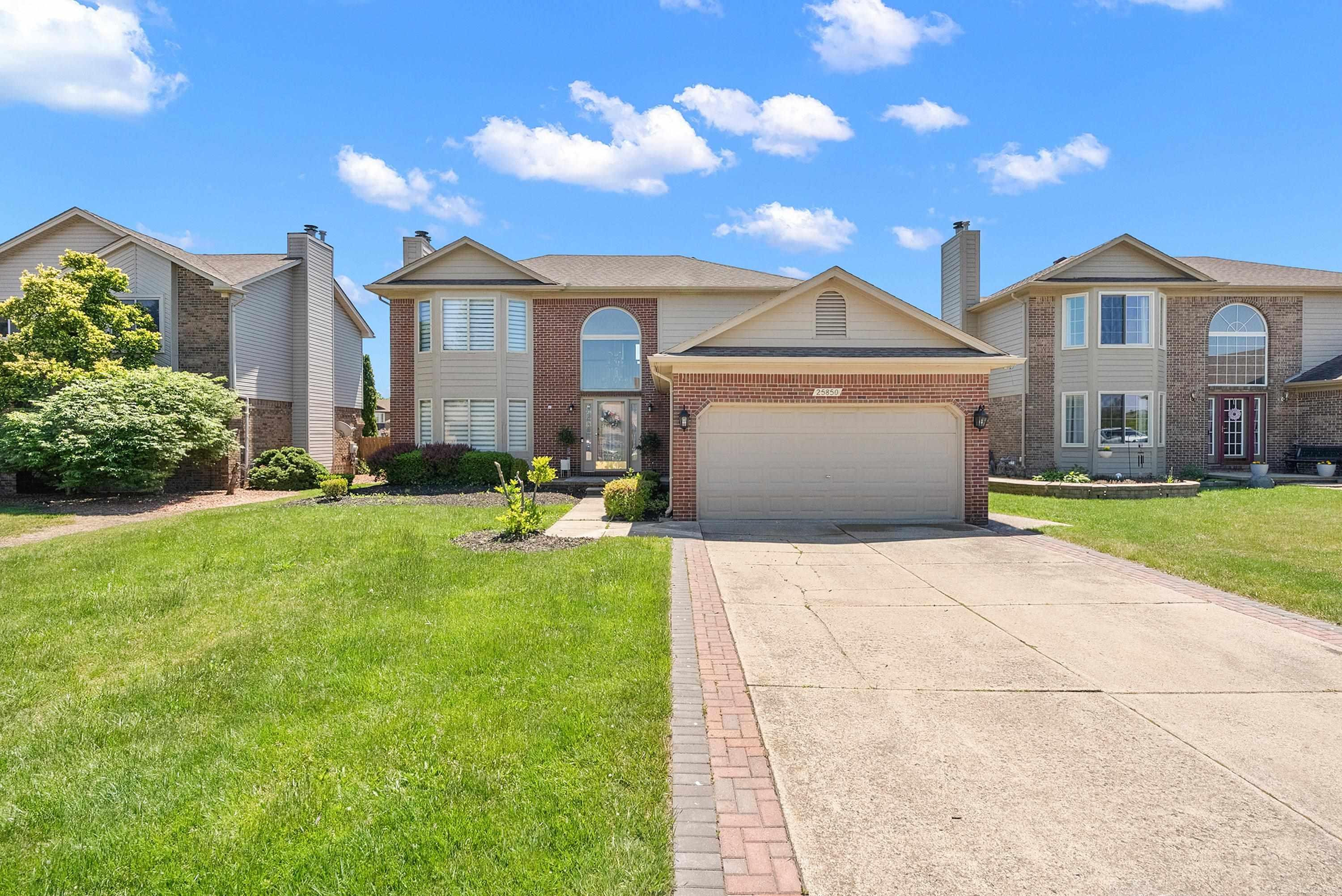 25850 Princess Drive, Chesterfield, MI — Photo 2
