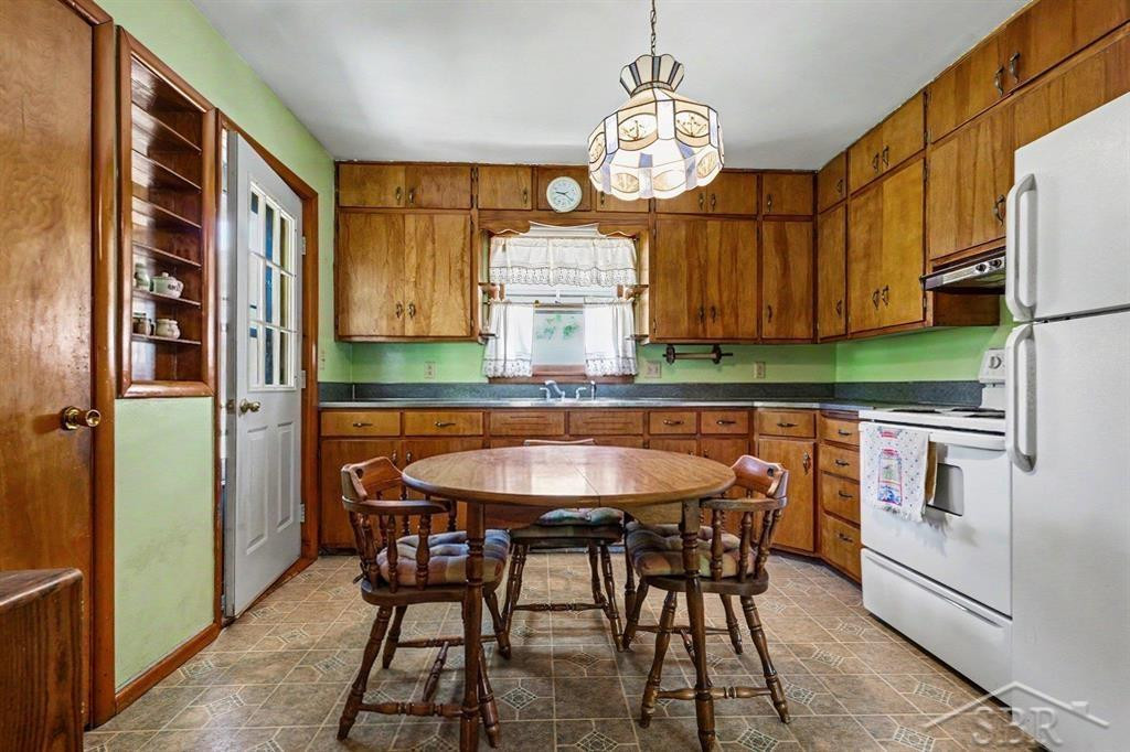 17985 Dice Road, Hemlock, MI 48626 — Photo 2