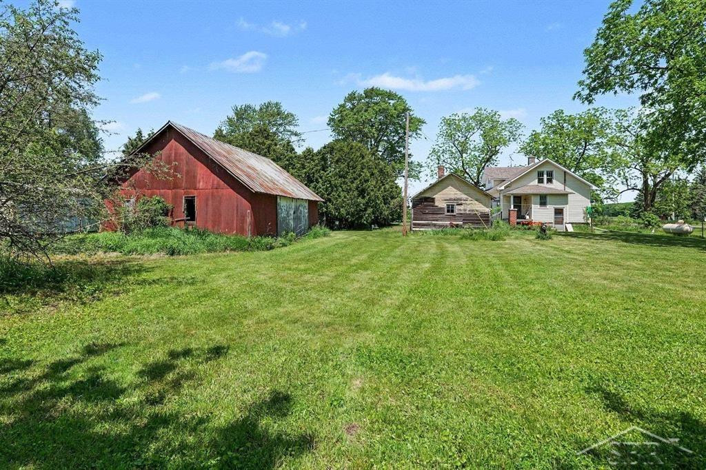 17985 Dice Road, Hemlock, MI 48626 — Photo 15