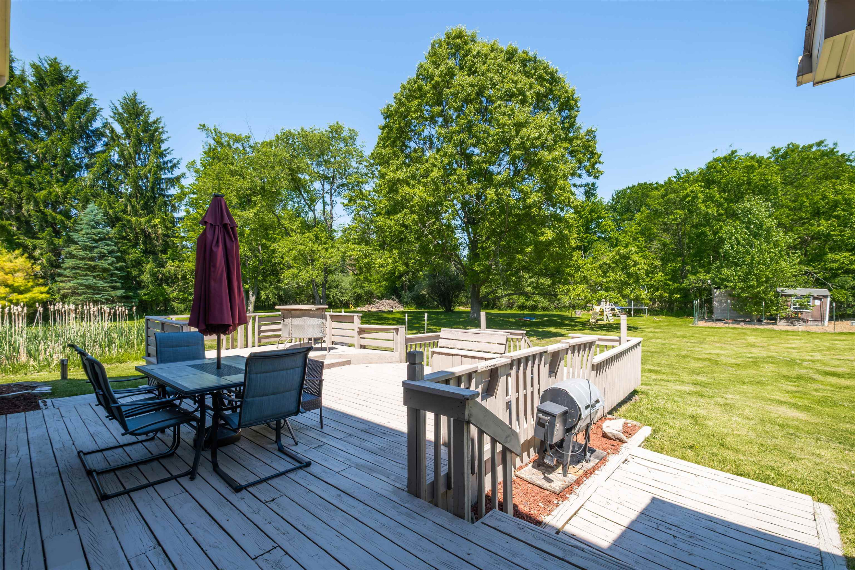 3392 Breezewood Court, Ortonville, MI 48462 — Photo 11