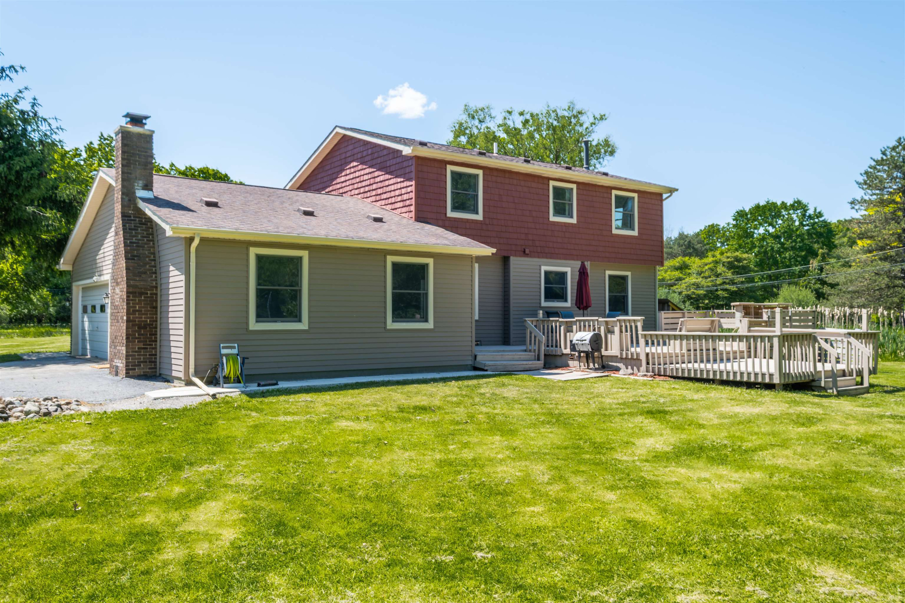 3392 Breezewood Court, Ortonville, MI 48462 — Photo 15
