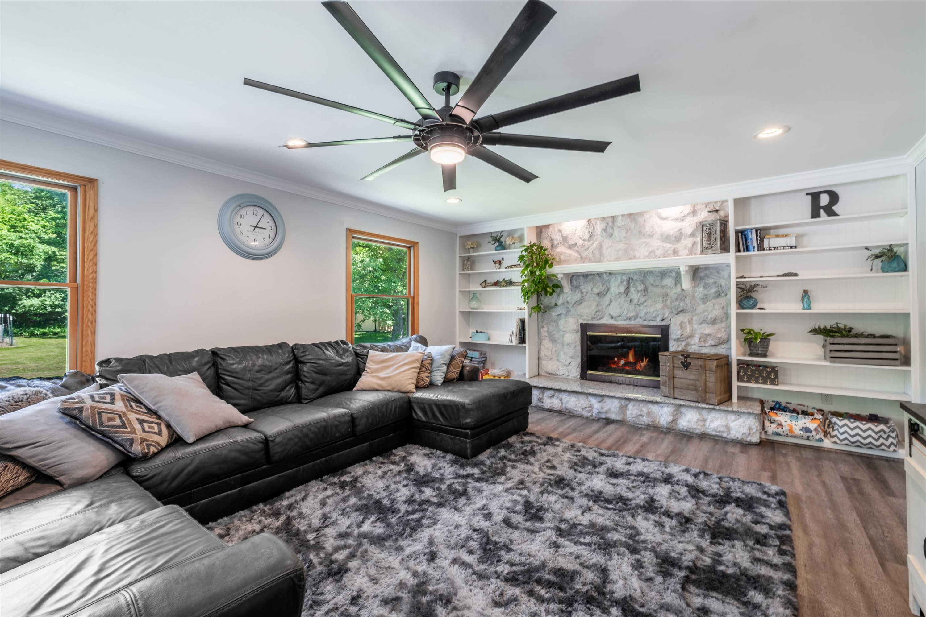 3392 Breezewood Court, Ortonville, MI 48462 — Photo 17