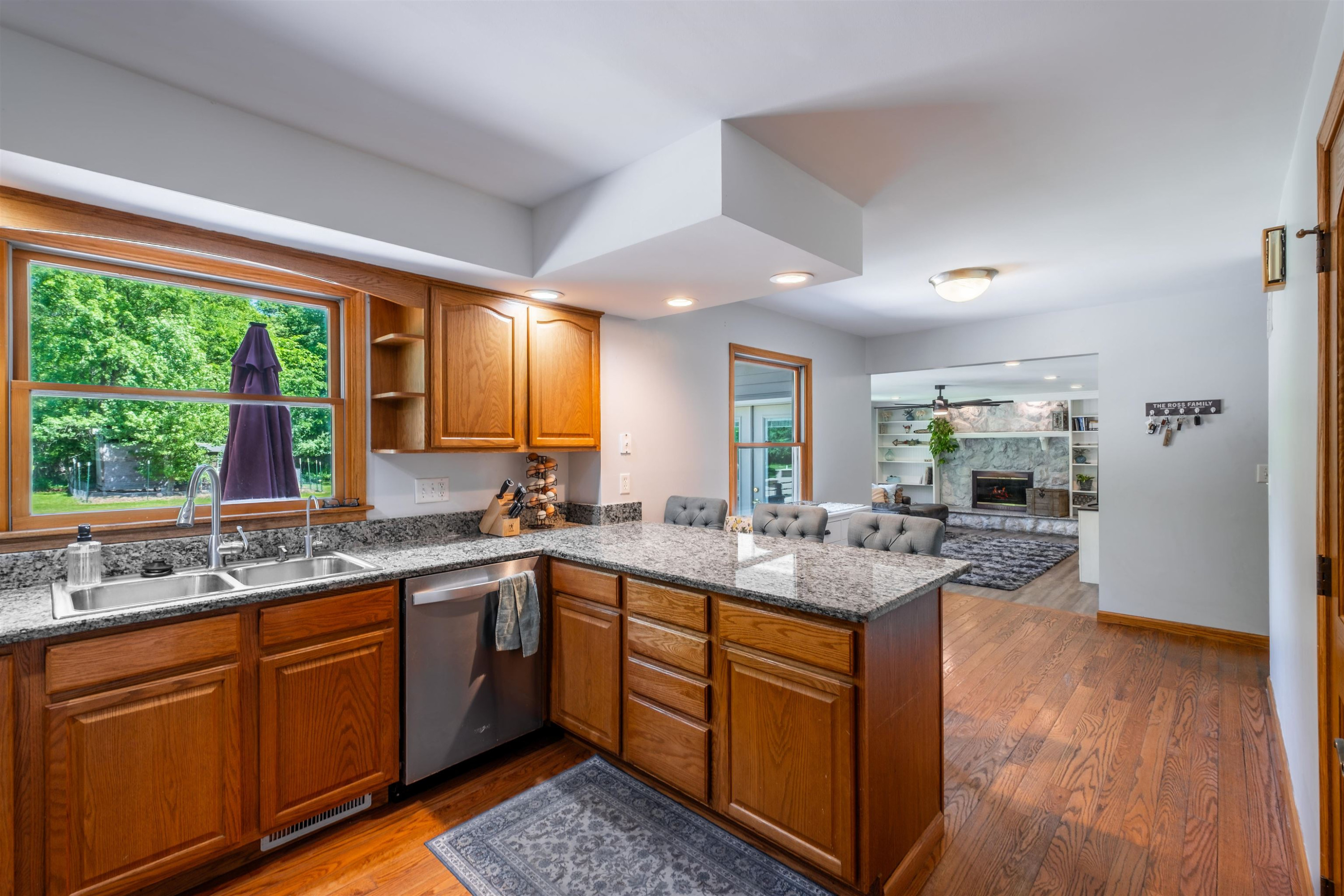 3392 Breezewood Court, Ortonville, MI 48462 — Photo 19