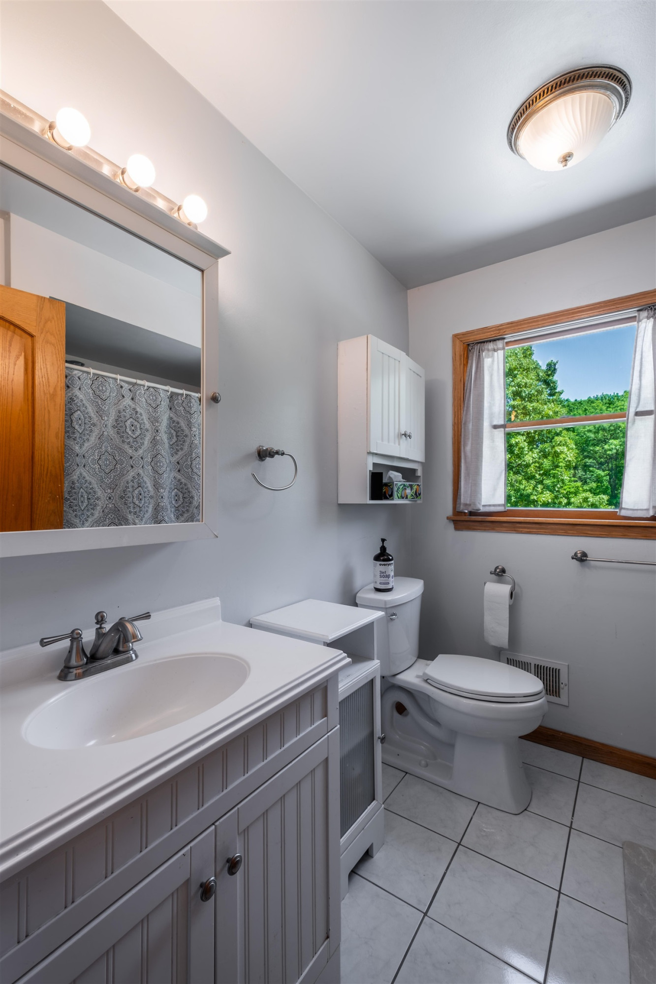 3392 Breezewood Court, Ortonville, MI 48462 — Photo 45