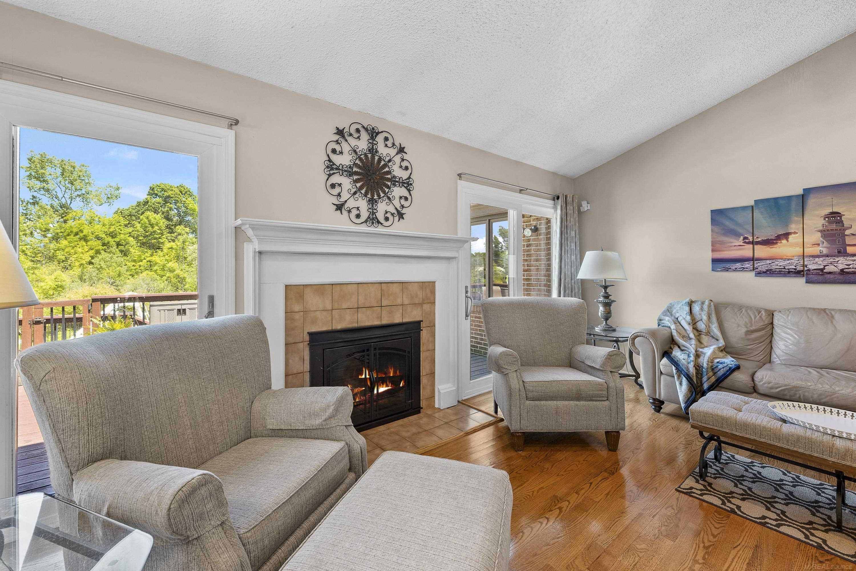 10690 OXBOW HEIGHTS Drive, White Lake, MI — Photo 6