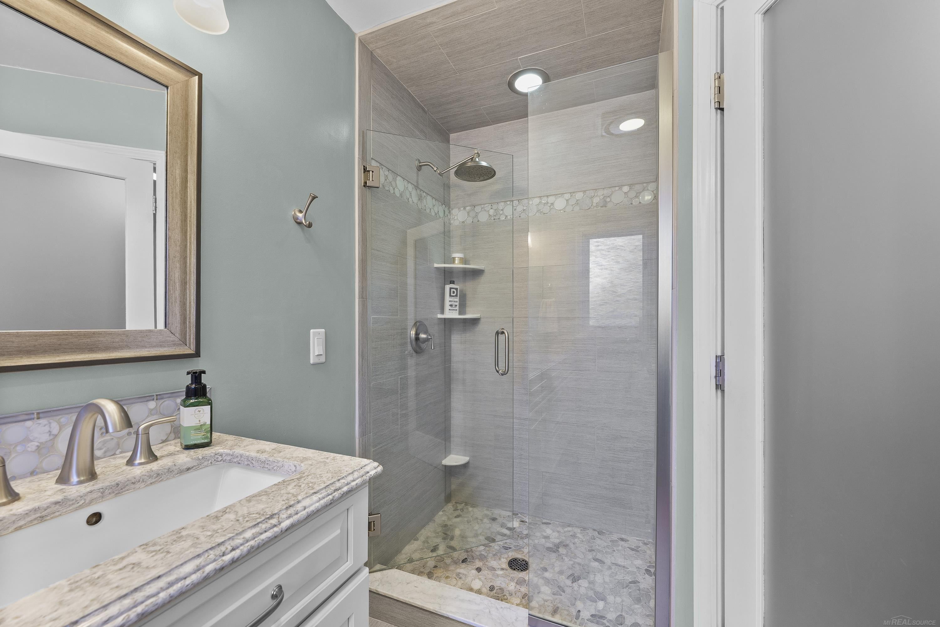 10690 OXBOW HEIGHTS Drive, White Lake, MI — Photo 16