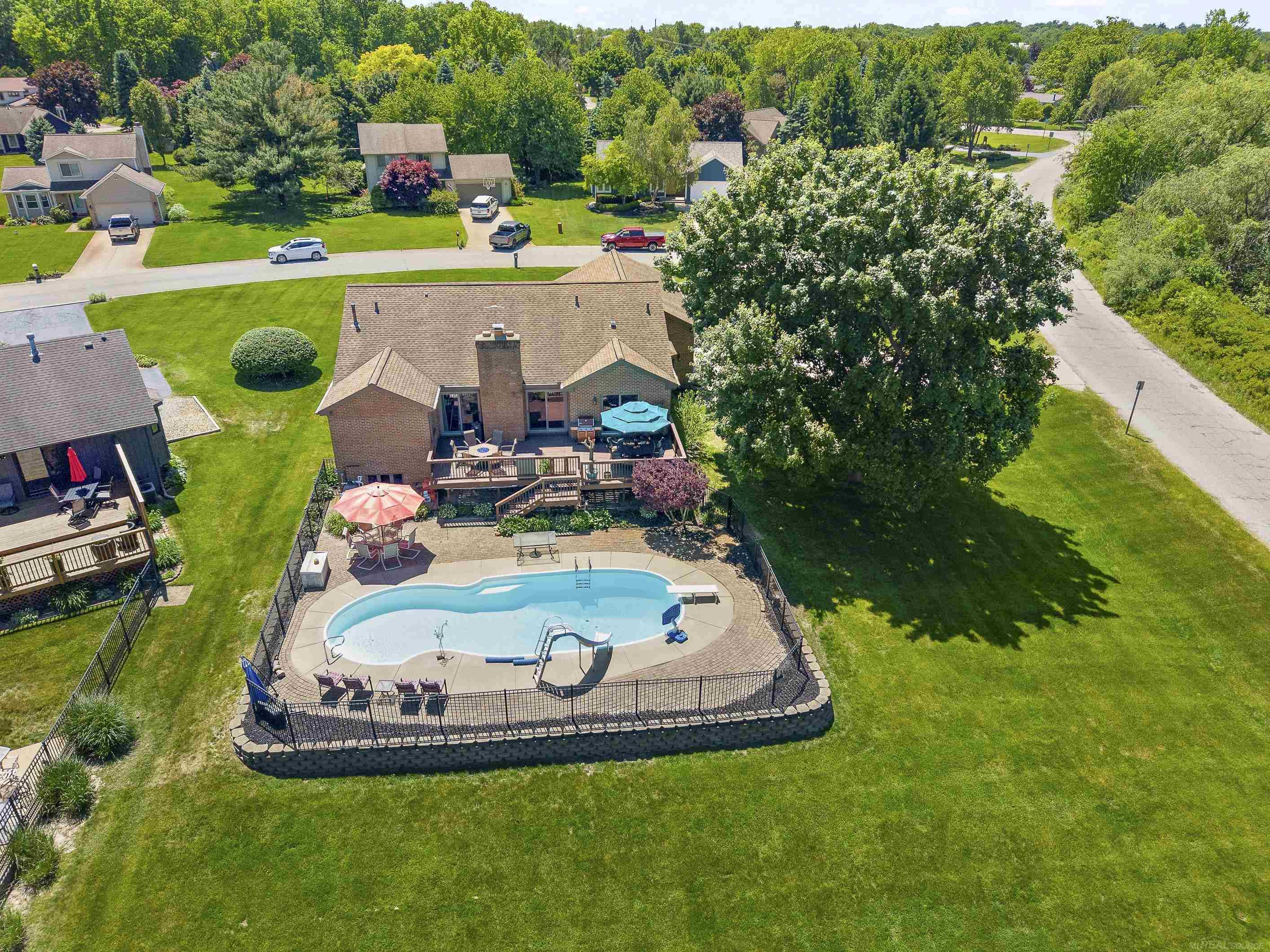 10690 OXBOW HEIGHTS Drive, White Lake, MI — Photo 44