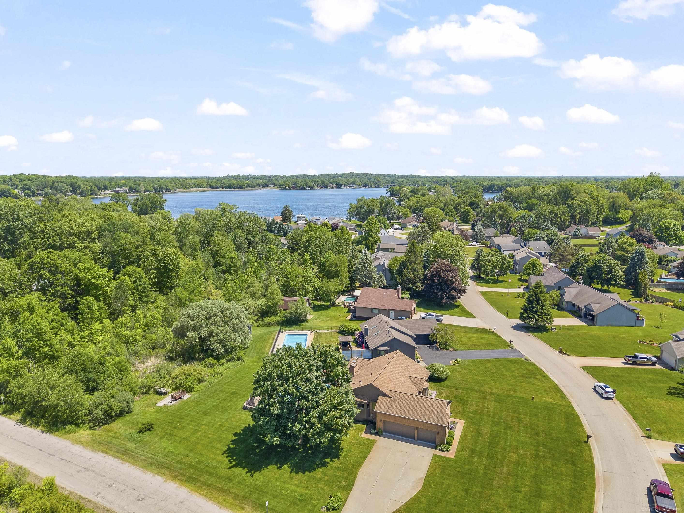 10690 OXBOW HEIGHTS Drive, White Lake, MI — Photo 46