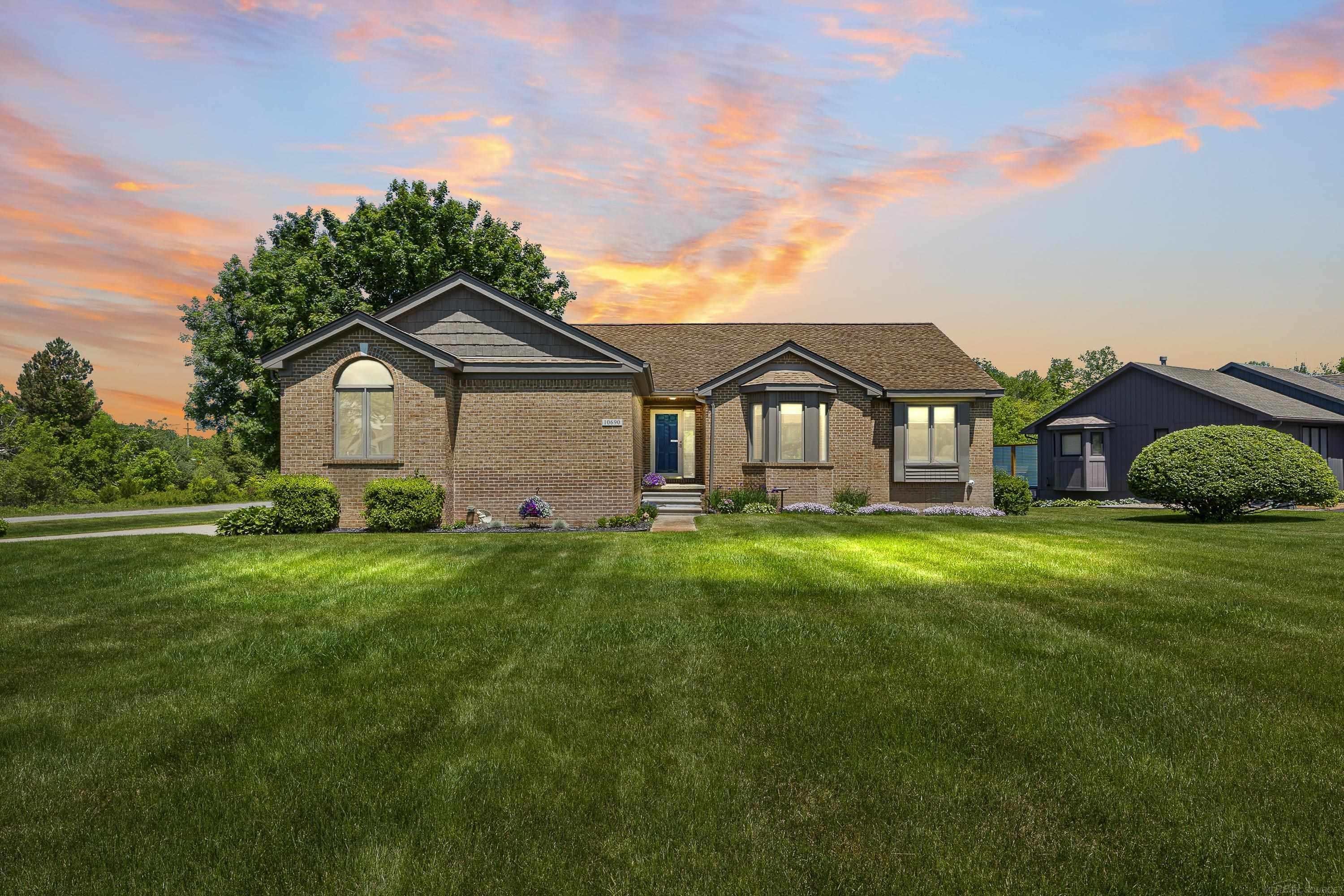 10690 OXBOW HEIGHTS Drive, White Lake, MI — Photo 52