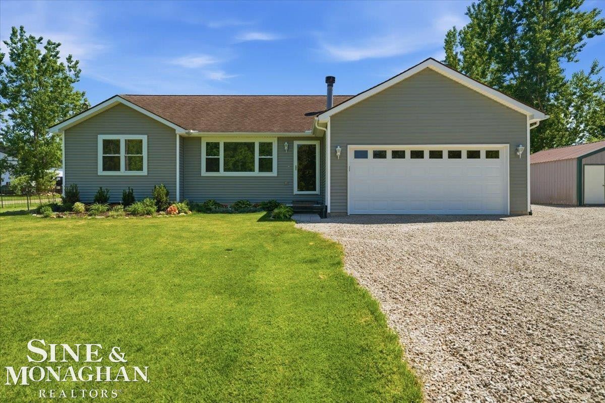 9201 Lambs Road, Wales, MI