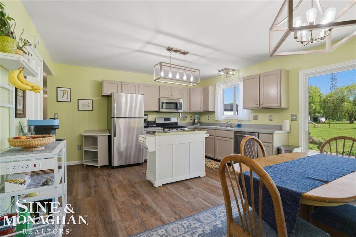 9201 Lambs Road, Wales, MI — Photo 10