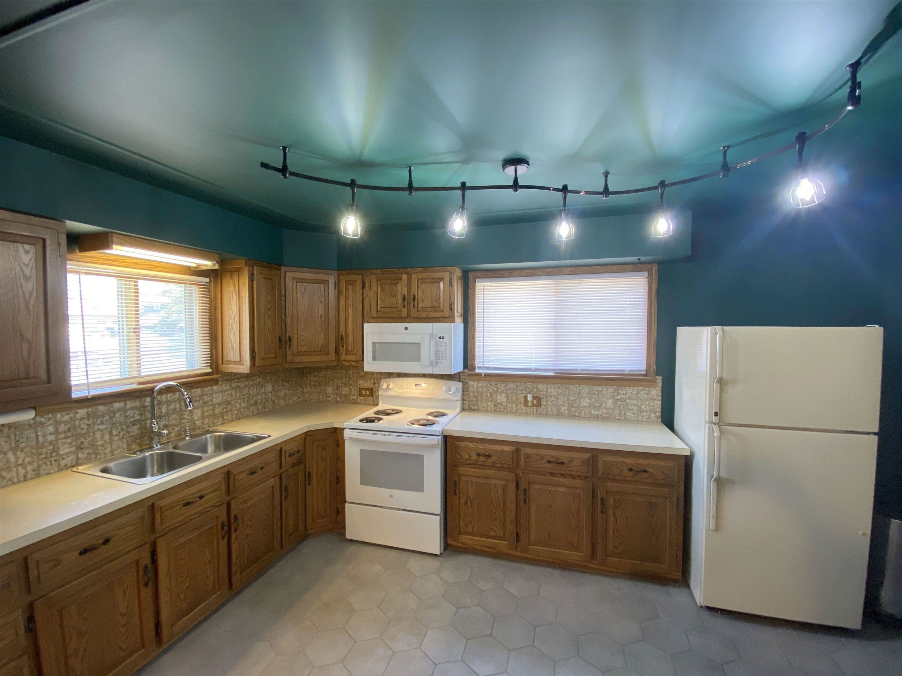 534 Ament Street, Owosso, MI 48867 — Photo 11