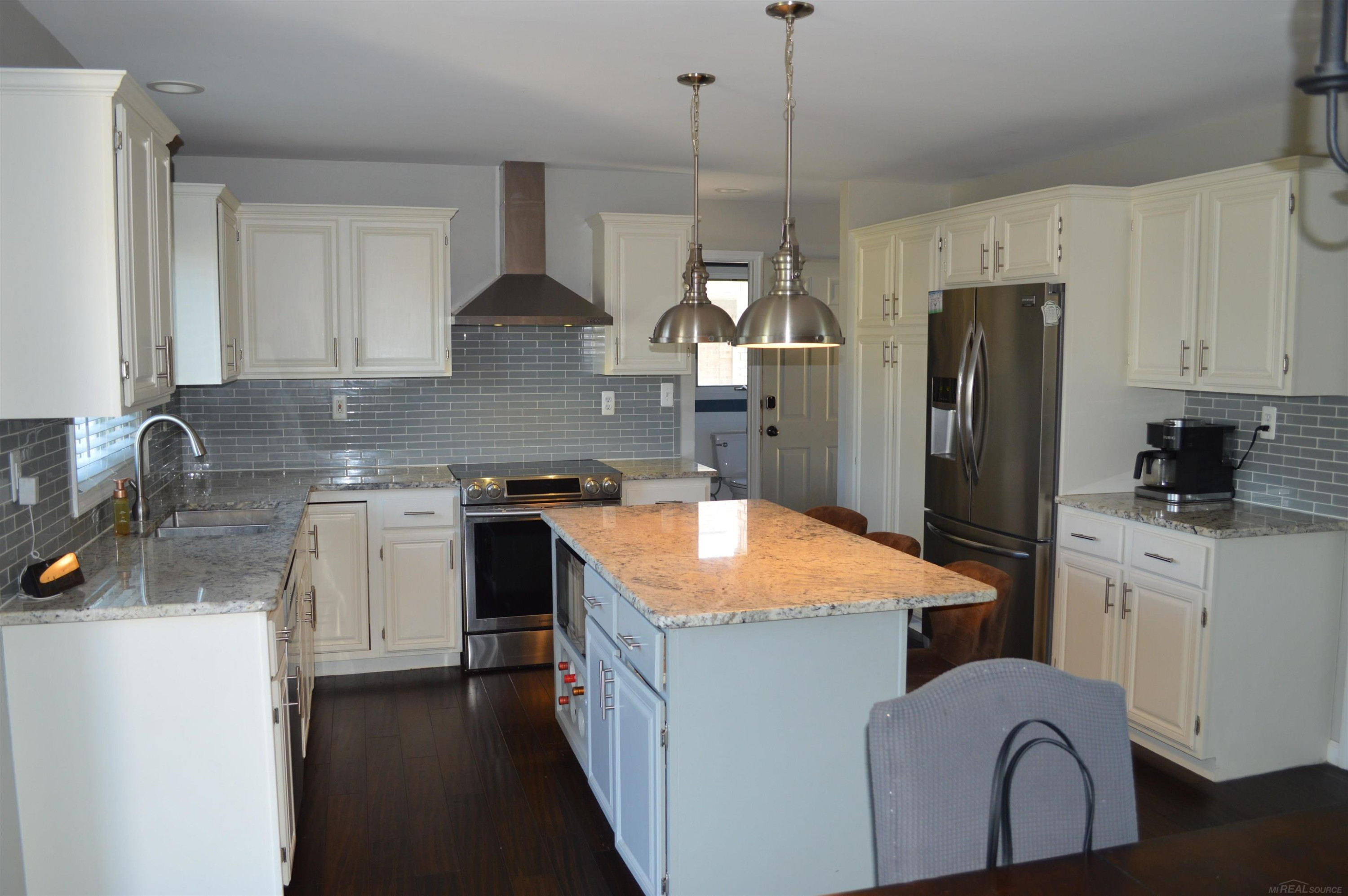 47172 Morning Dove Drive, Macomb, MI 48044 — Photo 2