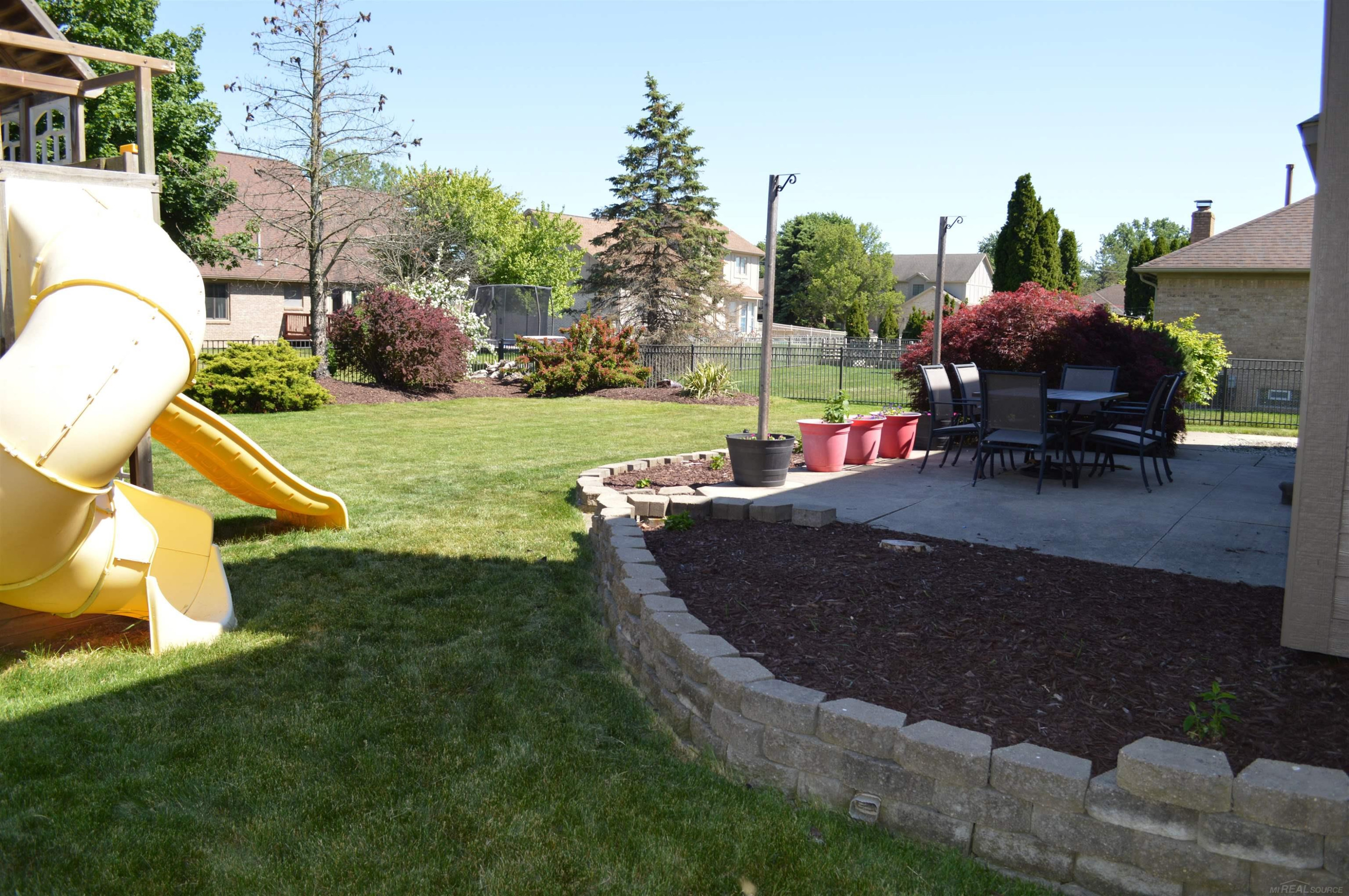 47172 Morning Dove Drive, Macomb, MI 48044 — Photo 21
