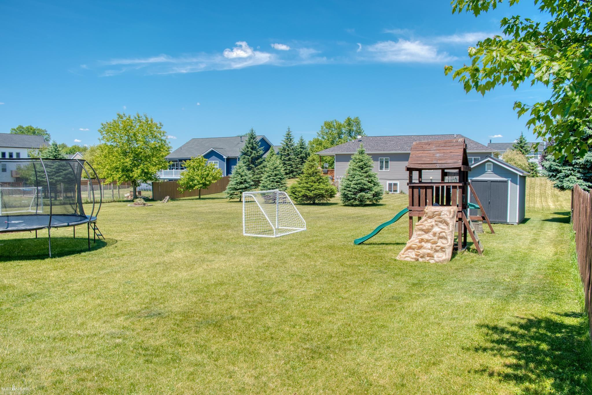 607 Doyle Road, Laingsburg, MI 48848 — Photo 38