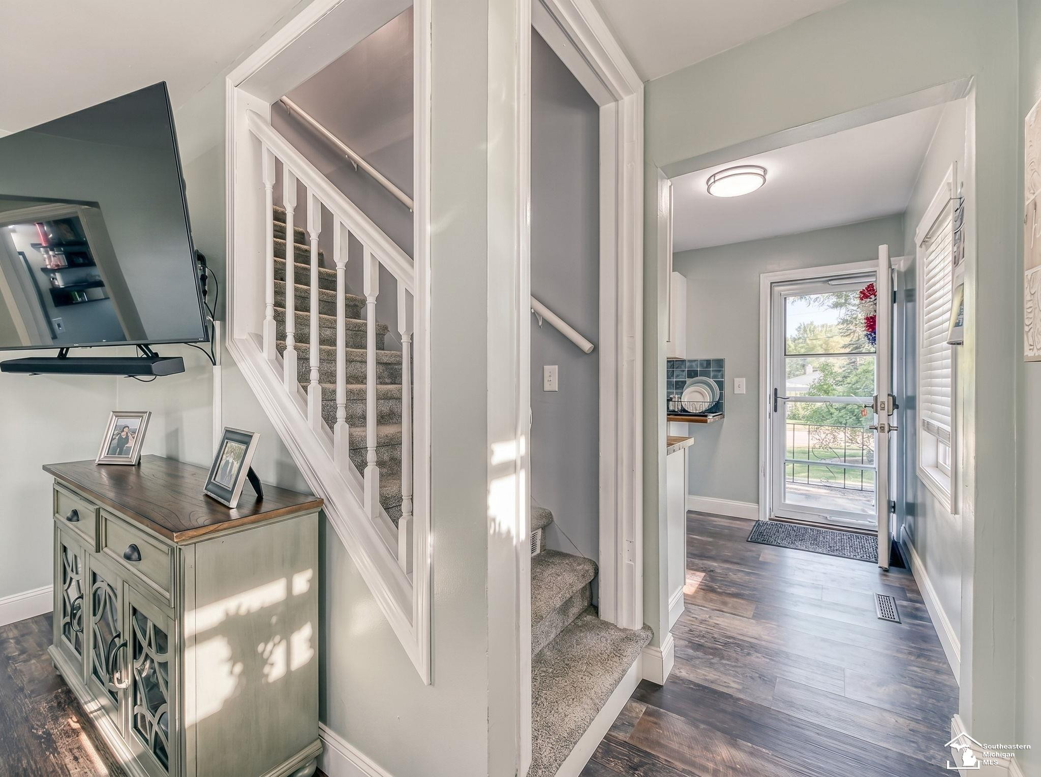 701 S Adrian Street, Tecumseh, MI 49286 — Photo 9