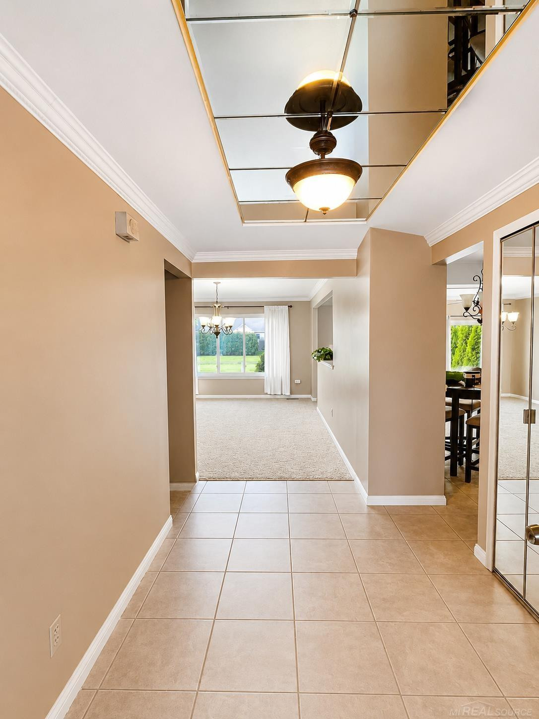 27344 Michele Street, Dearborn Heights, MI 48127 — Photo 7