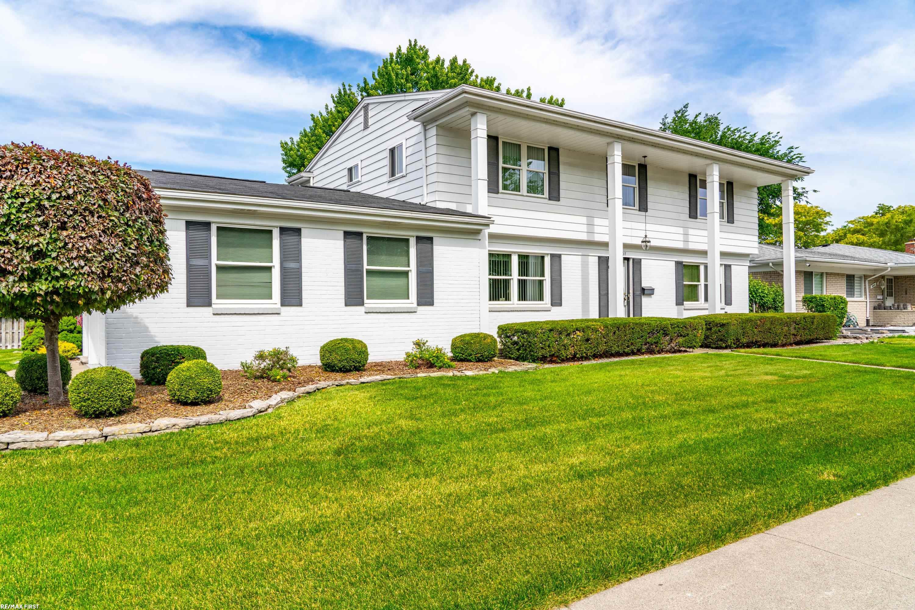 30607 Lorraine Avenue, Warren, MI 48093 — Photo 2