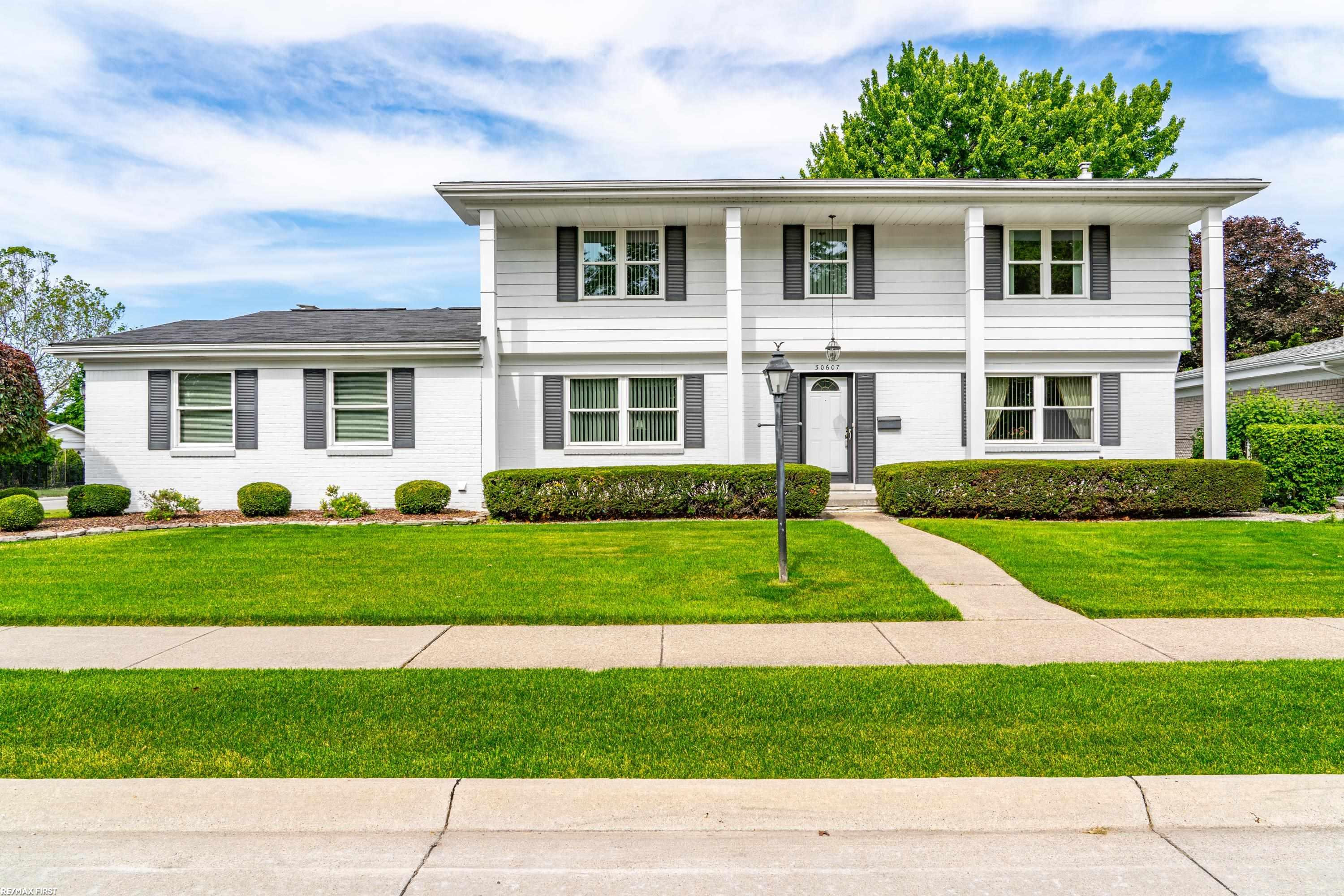 30607 Lorraine Avenue, Warren, MI 48093 — Photo 3