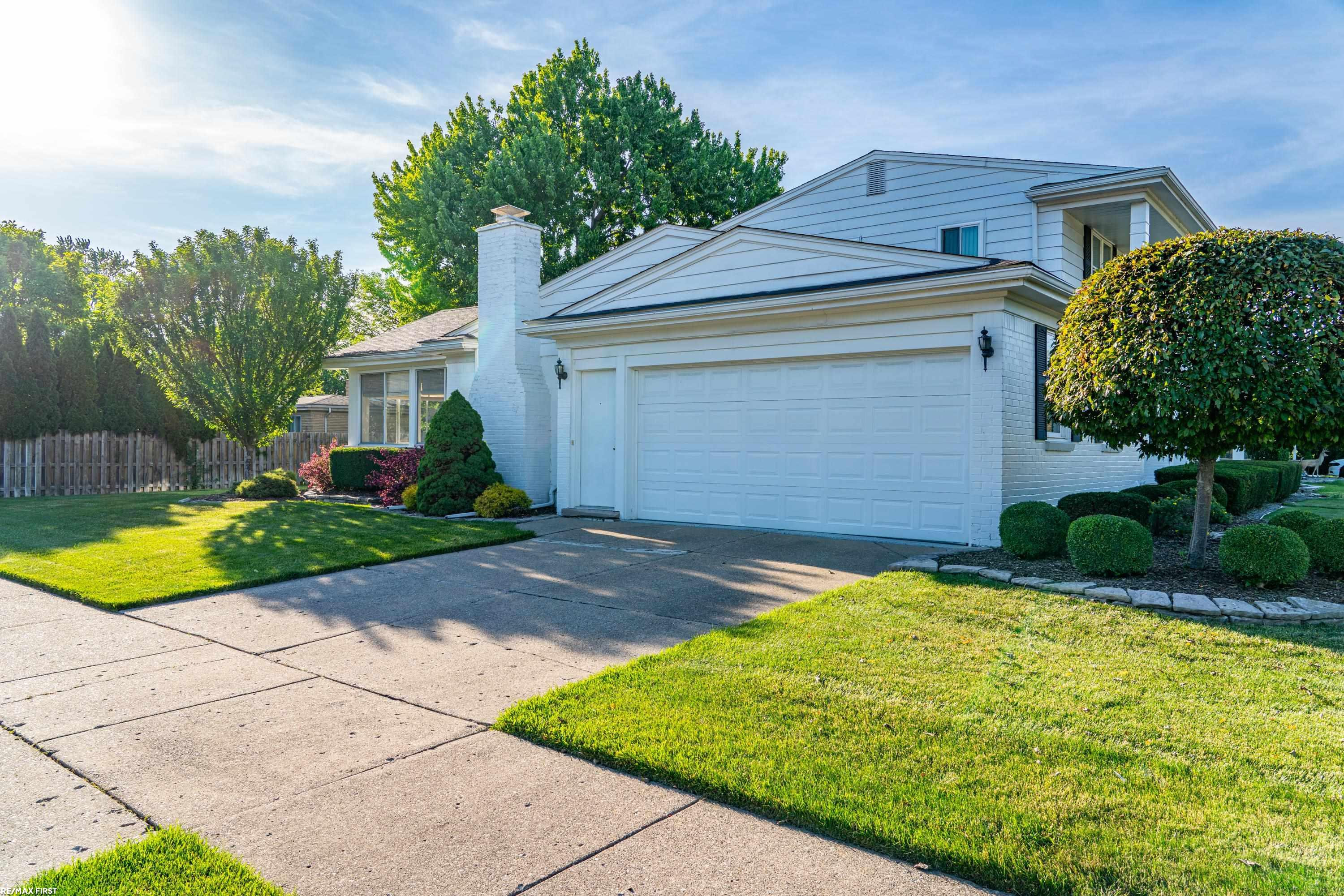 30607 Lorraine Avenue, Warren, MI 48093 — Photo 10