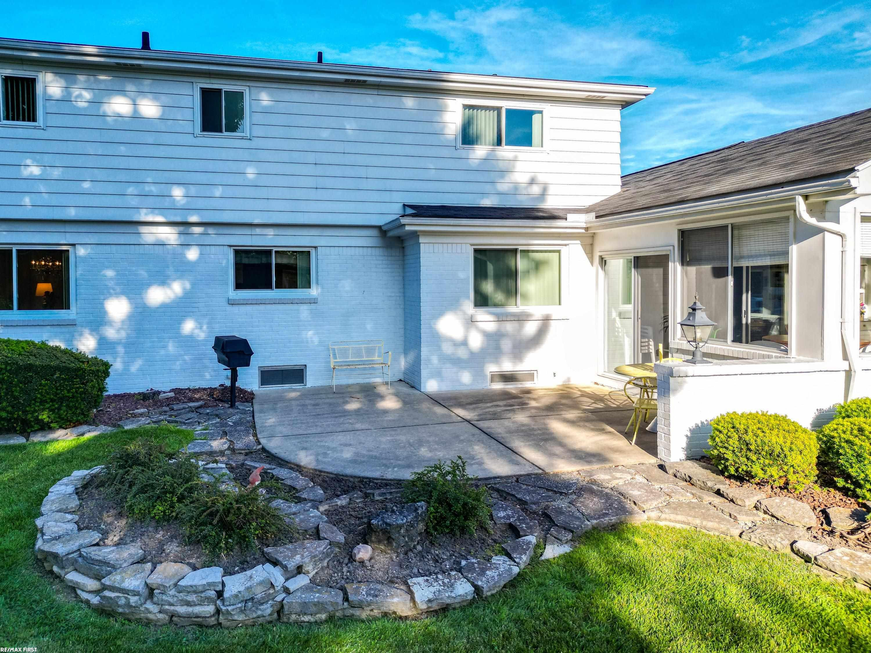 30607 Lorraine Avenue, Warren, MI 48093 — Photo 12