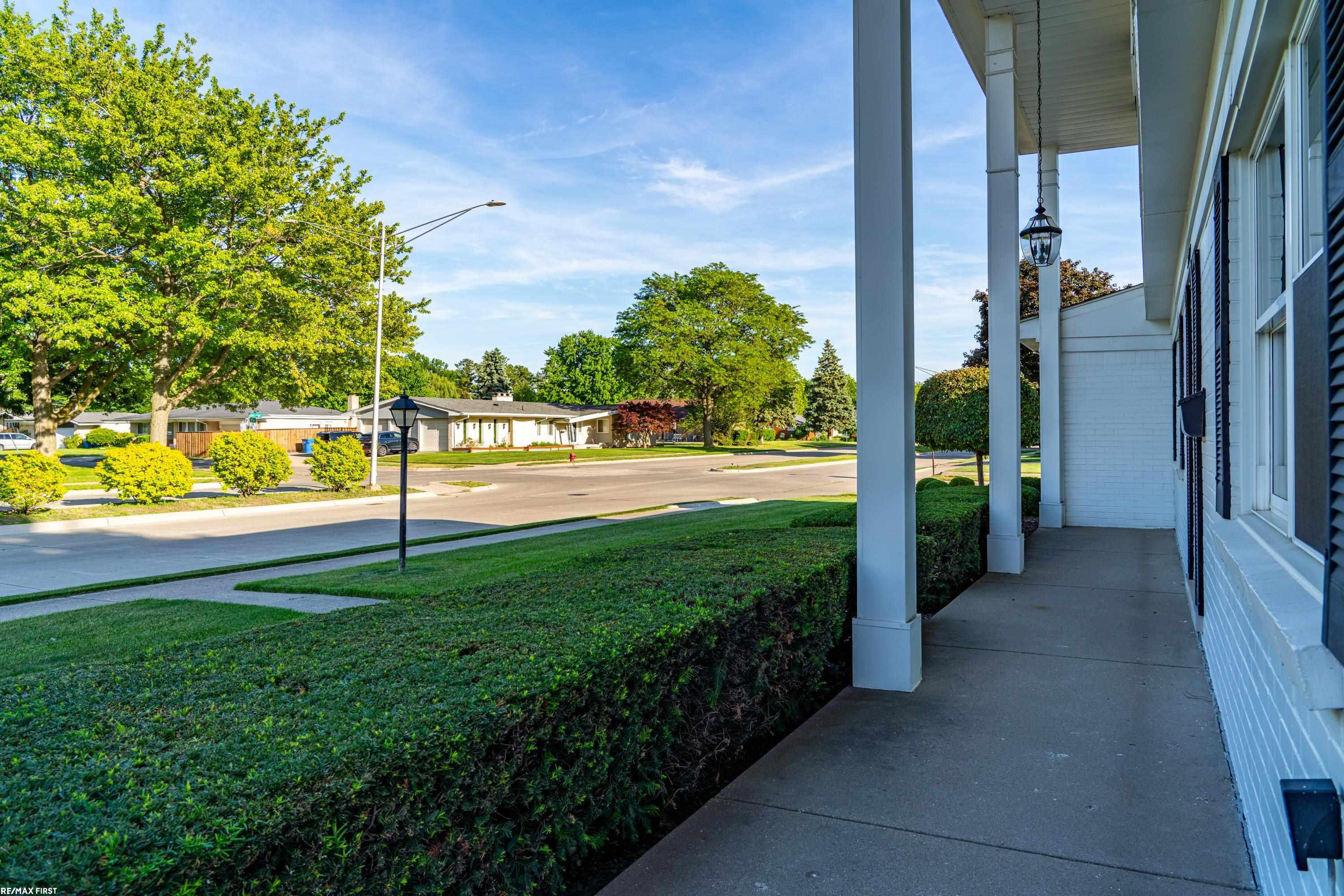 30607 Lorraine Avenue, Warren, MI 48093 — Photo 13
