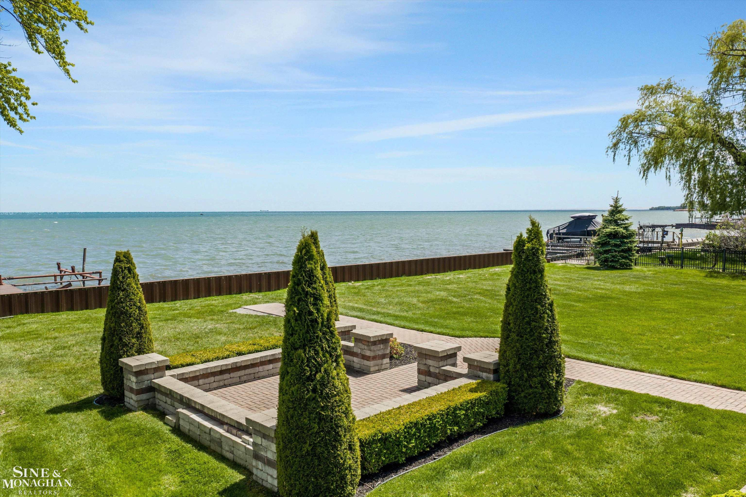 28908 Jefferson Avenue, Saint Clair Shores, MI 48081 — Photo 22
