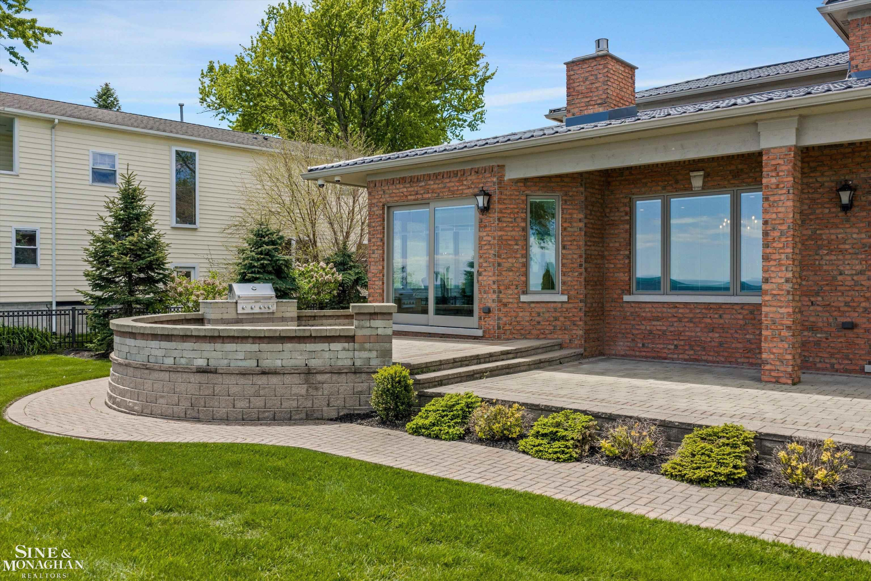 28908 Jefferson Avenue, Saint Clair Shores, MI 48081 — Photo 59