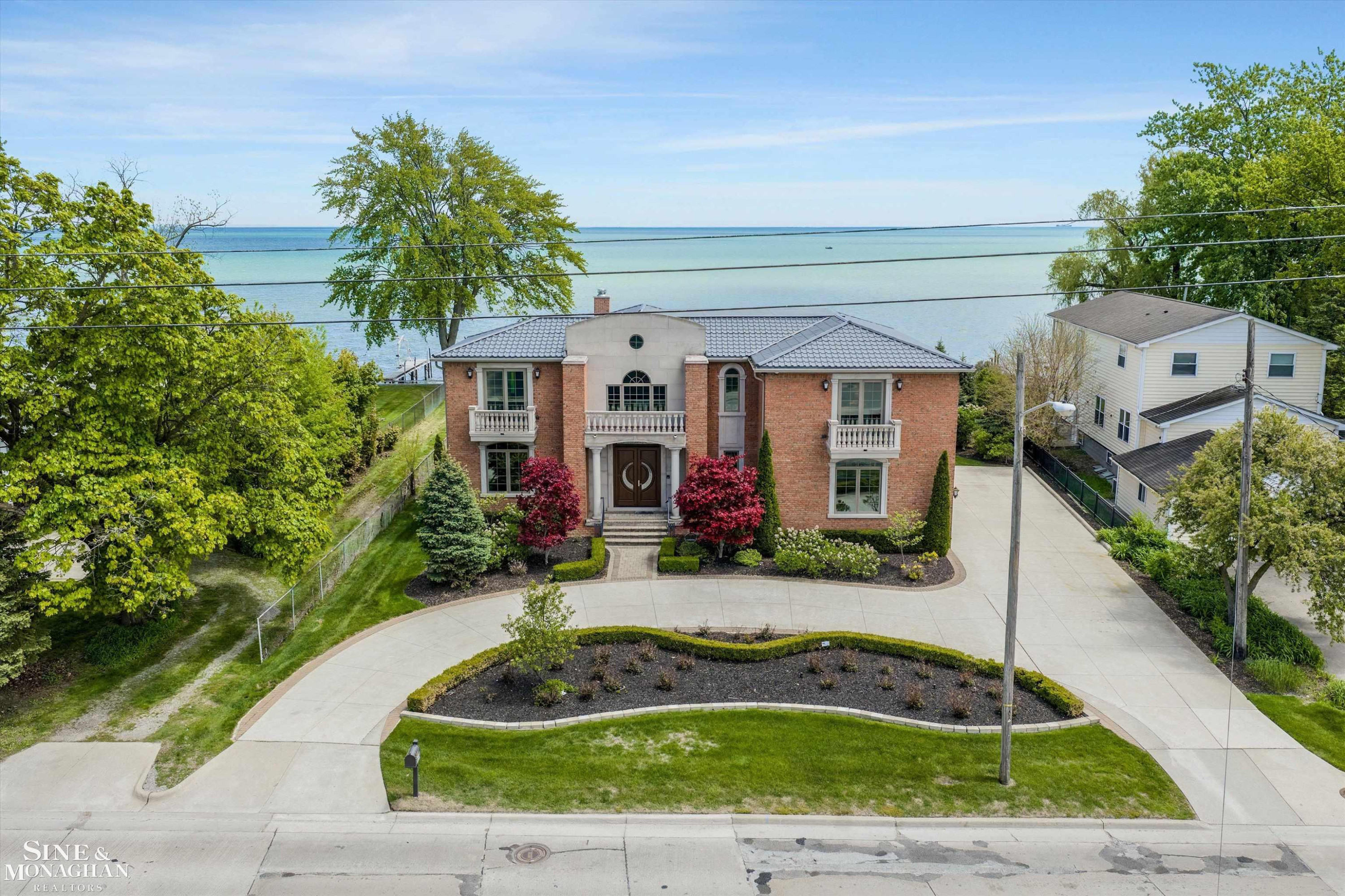 28908 Jefferson Avenue, Saint Clair Shores, MI 48081 — Photo 67