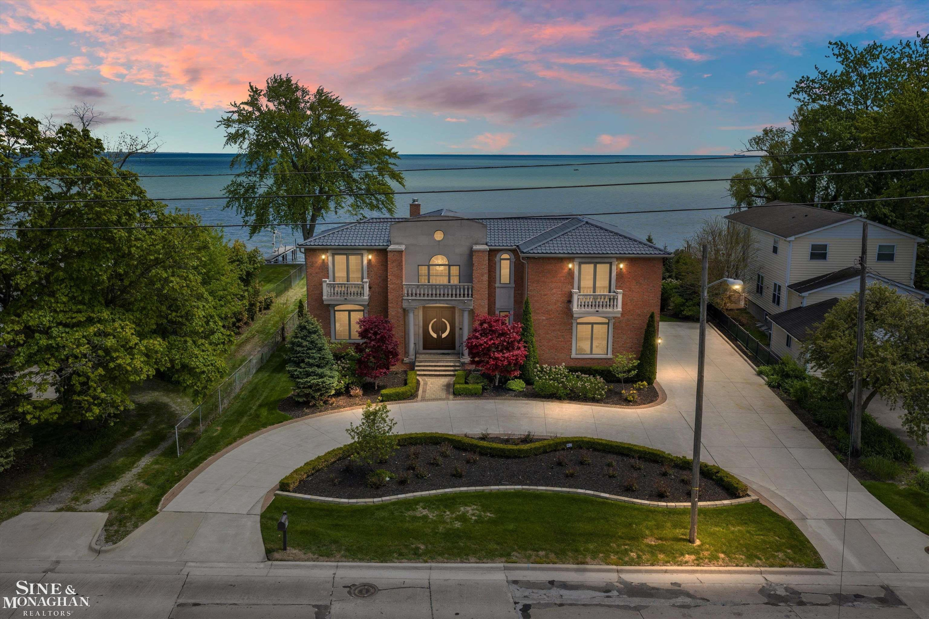 28908 Jefferson Avenue, Saint Clair Shores, MI 48081 — Photo 68