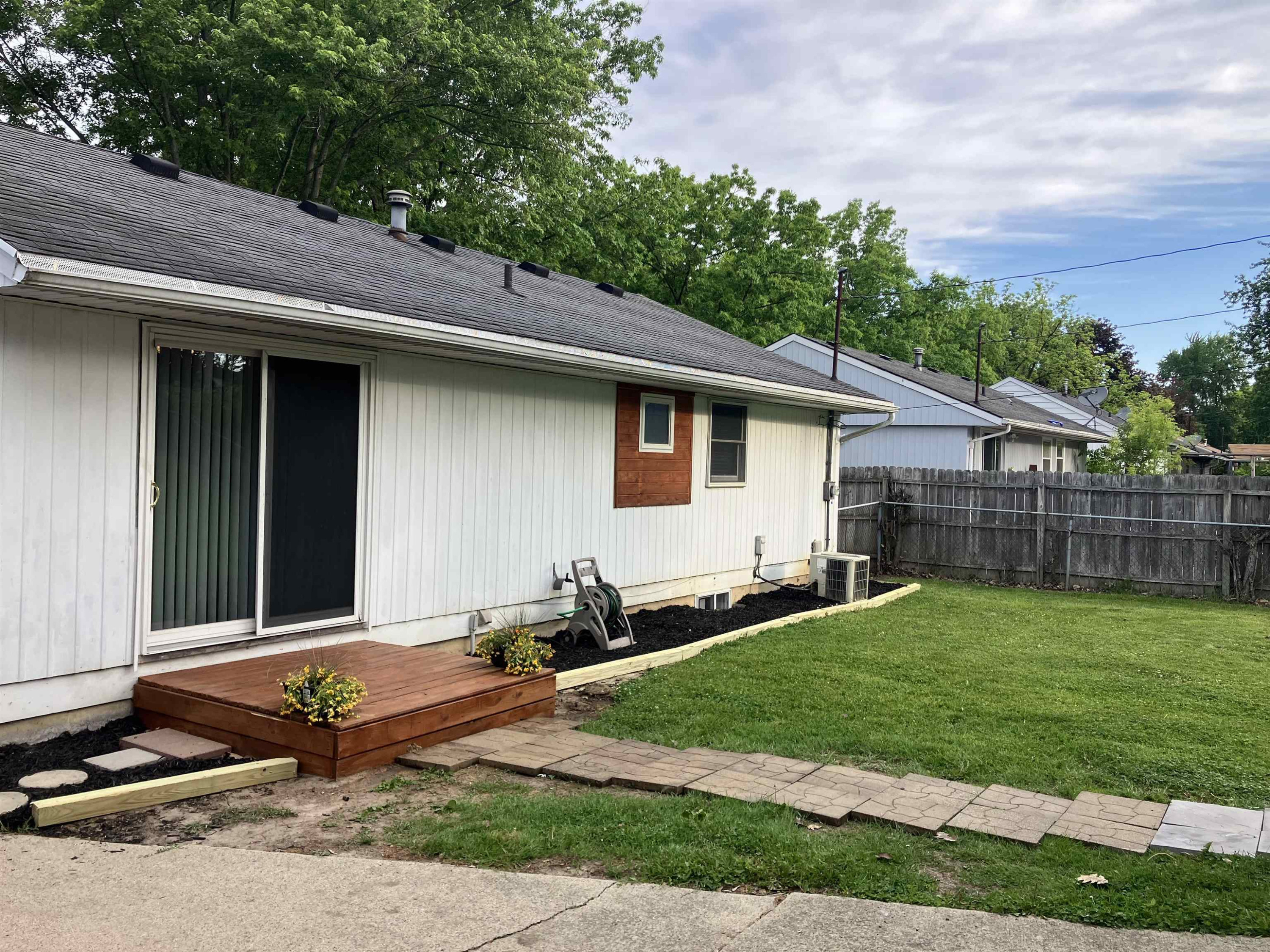 3201 Norwich Road, Lansing, MI 48911 — Photo 4