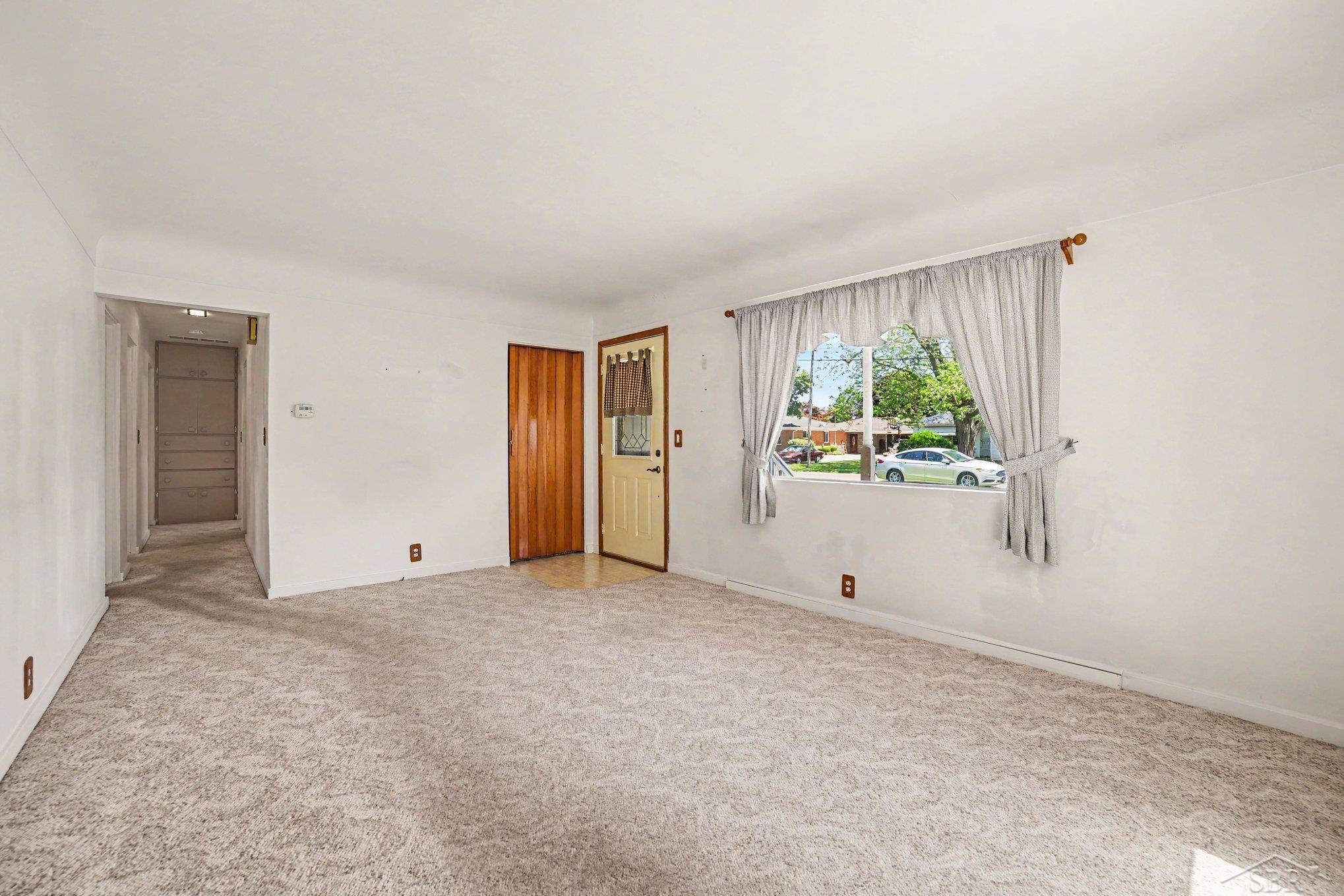 4925 Lorraine Avenue, Saginaw, MI 48604 — Photo 7