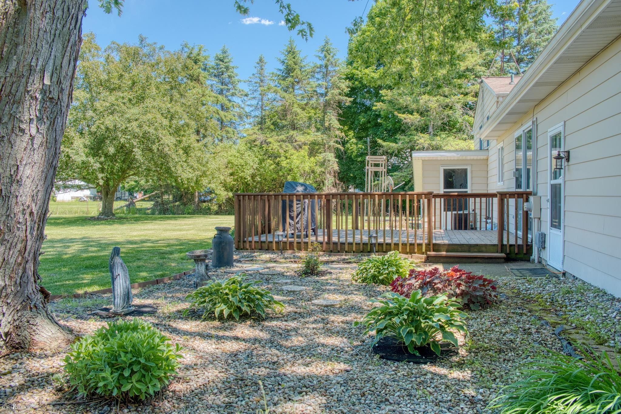 1300 W Hibbard Road, Owosso, MI 48867 — Photo 25