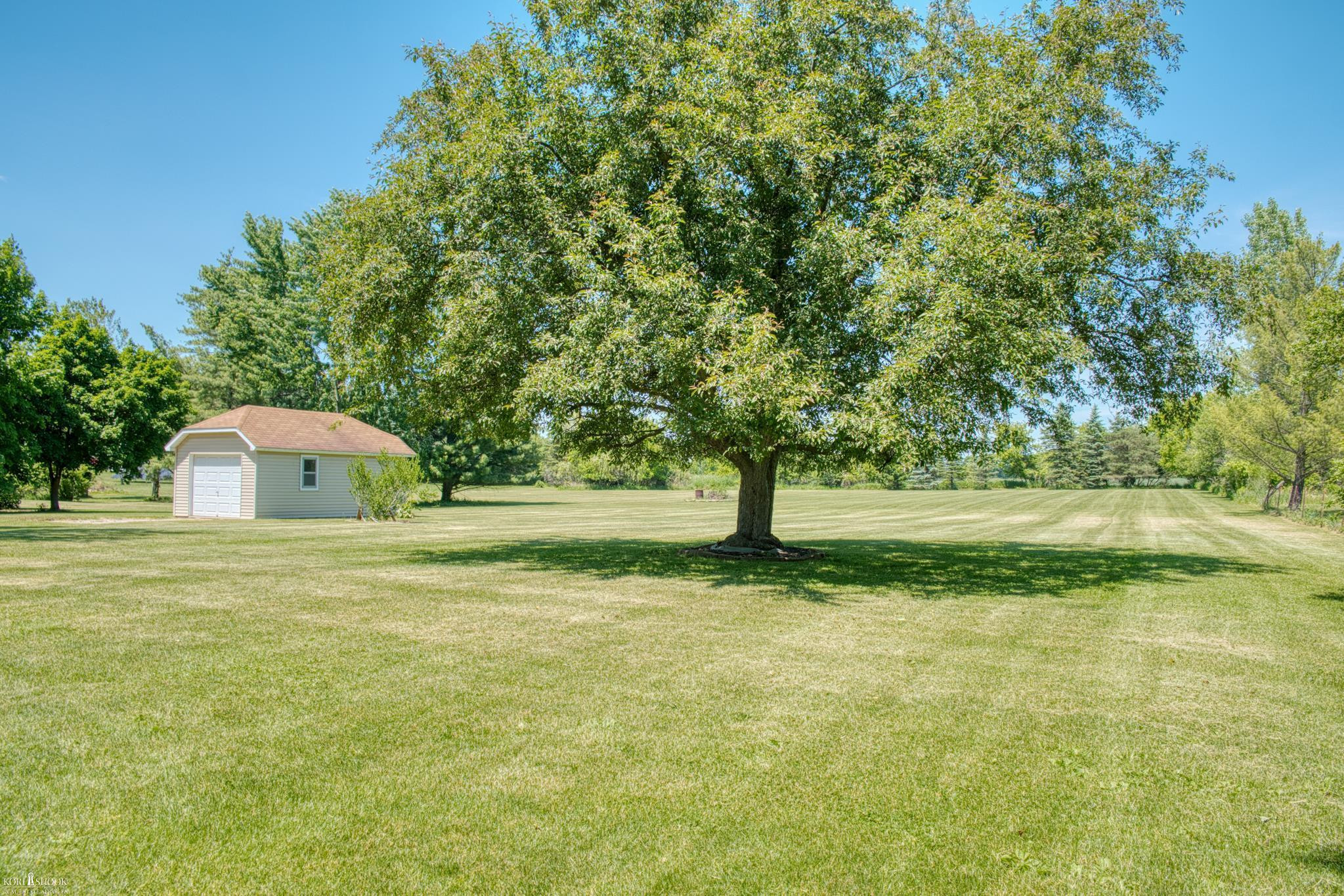 1300 W Hibbard Road, Owosso, MI 48867 — Photo 26
