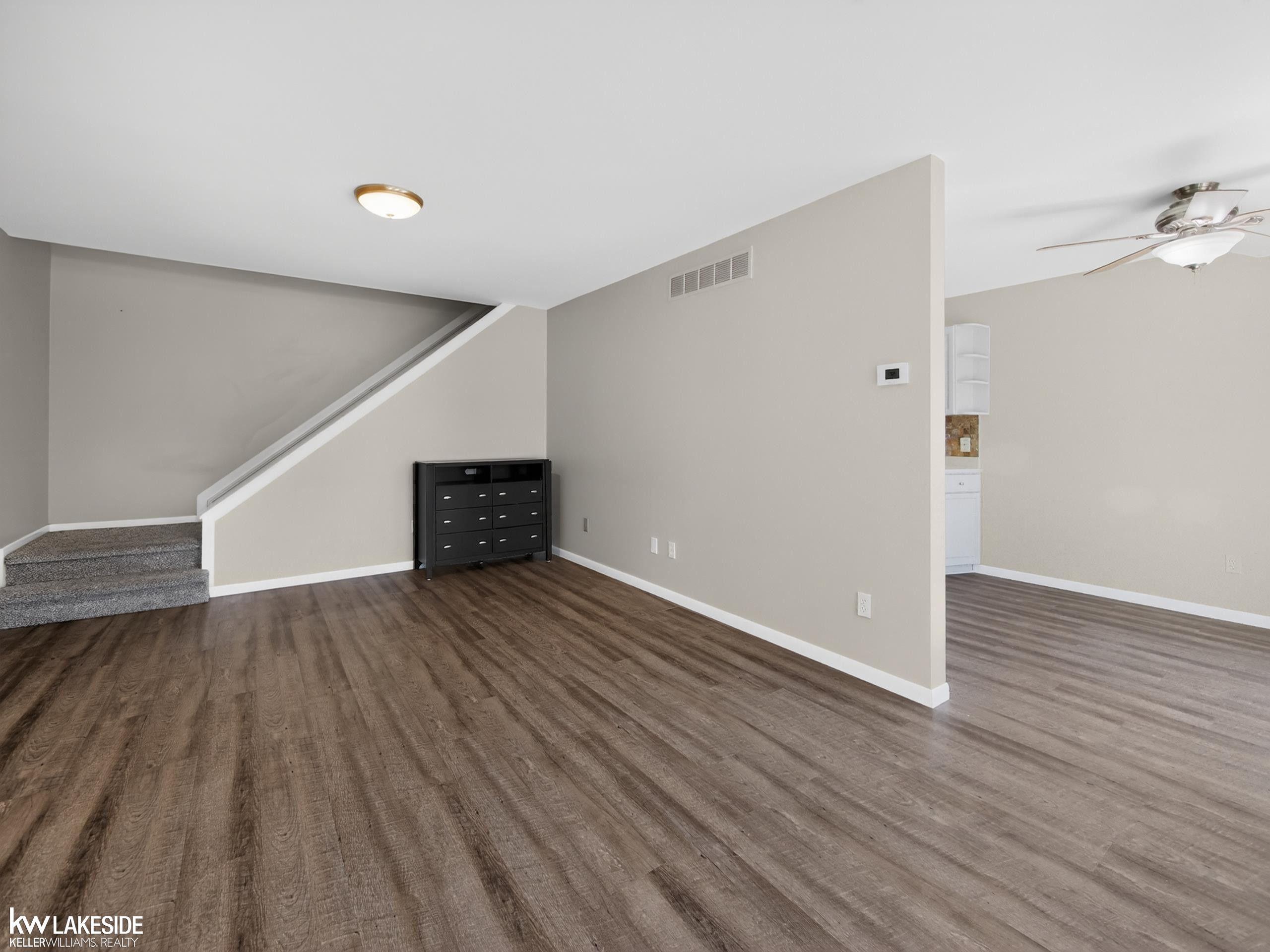 38951 E Golfview Drive, Clinton Twp, MI 48038 — Photo 5