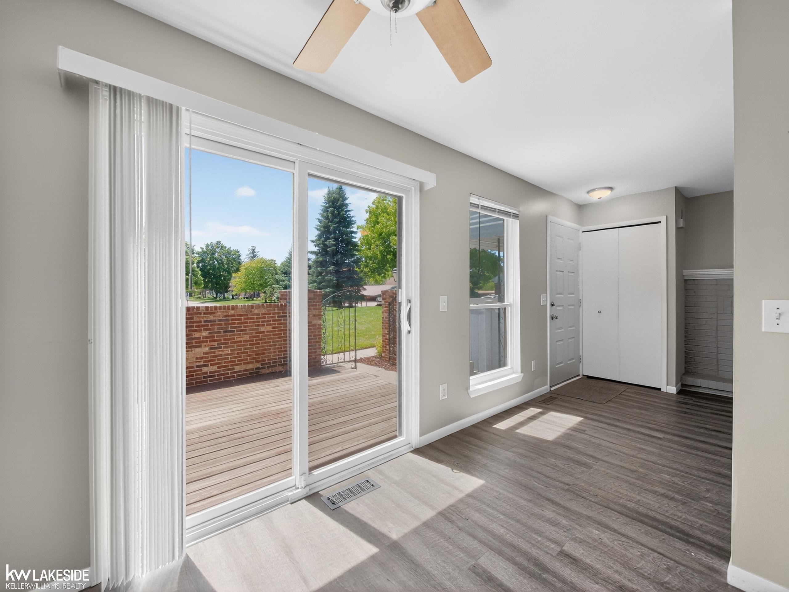 38951 E Golfview Drive, Clinton Twp, MI 48038 — Photo 8